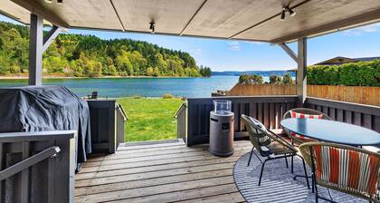Modern Waterfront Escape with Grill, Patio, and Nature Views