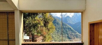 Baoxingtian Sister Inn