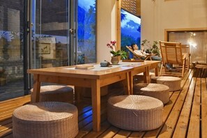 Unclassified image, 3 of 32, button - Baoxingtian Sister Inn (Baoxing)