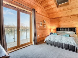 4 habitaciones, wifi gratis y ropa de cama 