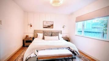 4 habitaciones, caja de seguridad en la habitación y escritorio