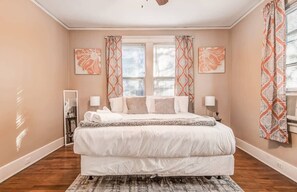 2 bedrooms, iron/ironing board, free WiFi, bed sheets