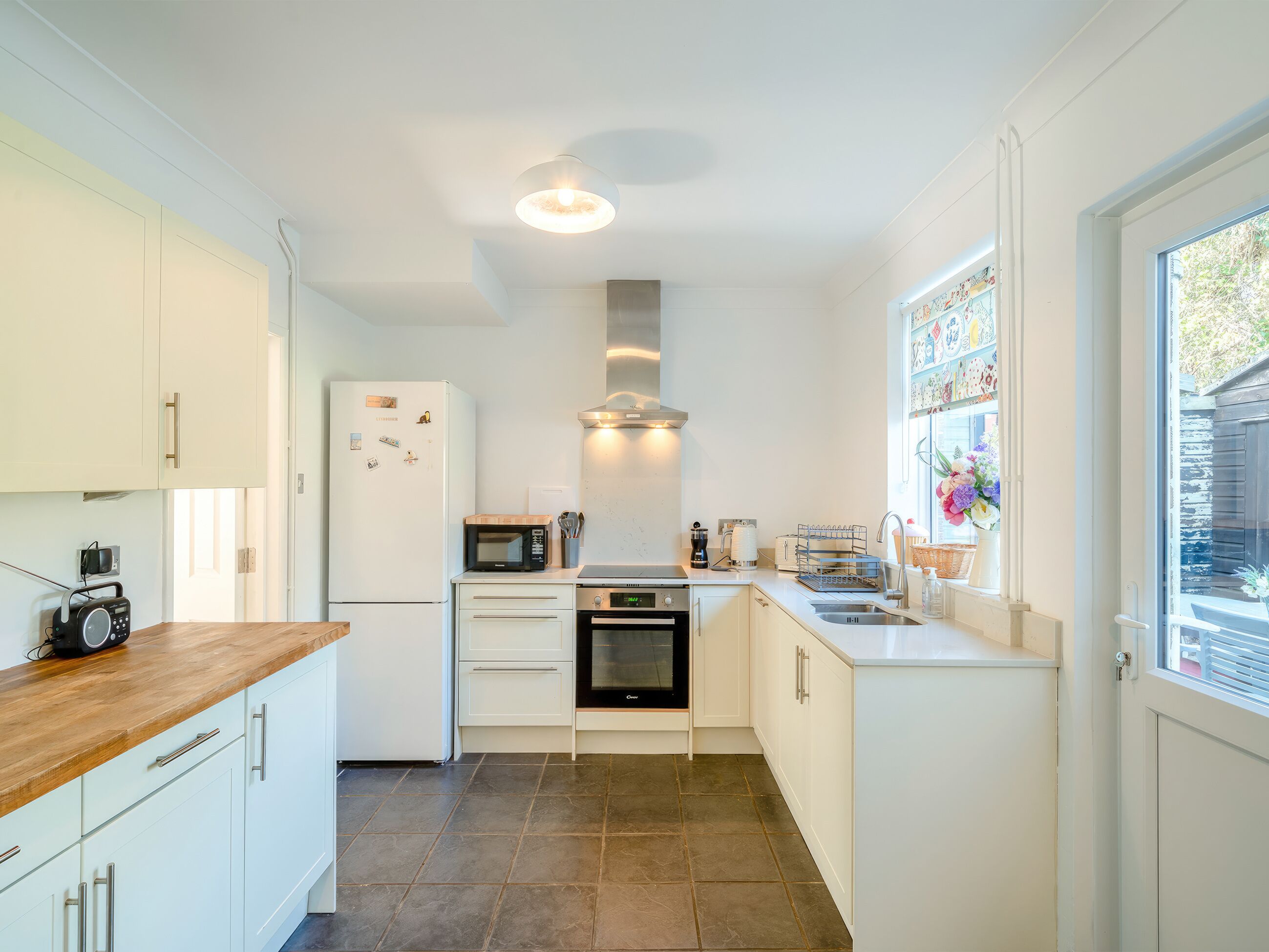 Geschirrspüler, Hochstuhl