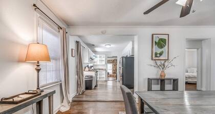 20 Minutes from Downtown - Blues City Retreat