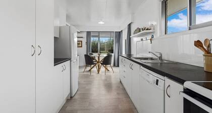 Rest Stop on Richard Street