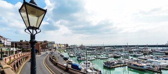 2 bedroom accommodation in Ramsgate