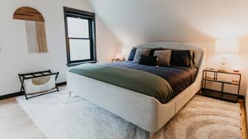 4 bedrooms, free WiFi, bed sheets