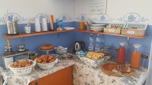 Petit déjeuner buffet compris tous les jours