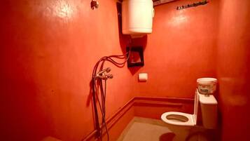 Toallas y papel de baño