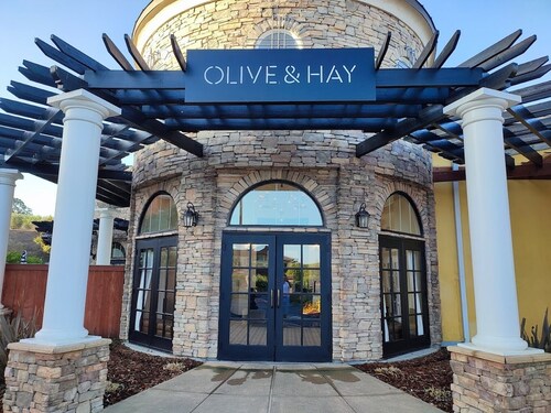 Charming 1Bed/1Bath Studio in the delightful Napa.