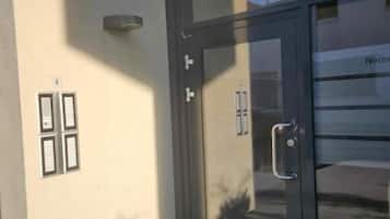 Appartement, 3 chambres, accessible aux personnes Ă  mobilitĂ© rĂ©duite | DĂ©tail de lâextĂ©rieur