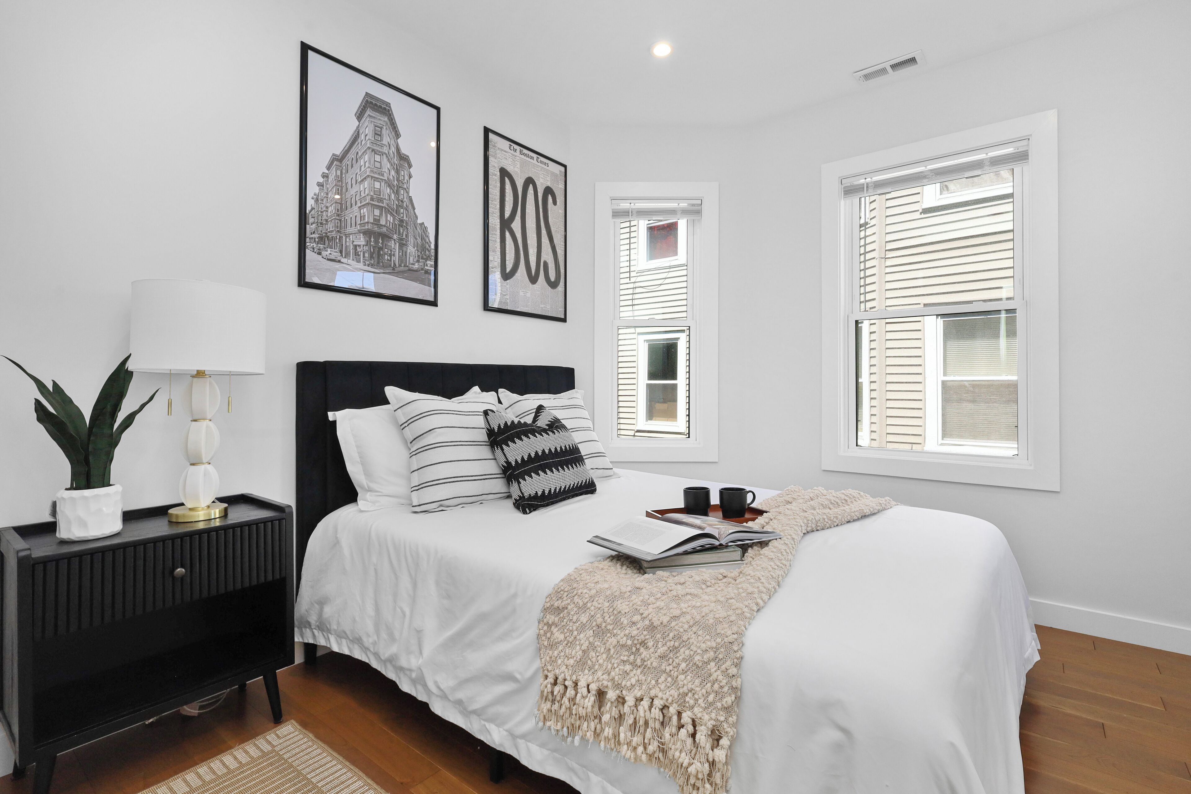 6 bedrooms, iron/ironing board, travel crib, WiFi (free)