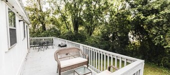 Avondale Home, Mins to Downtown-Forest Park Place