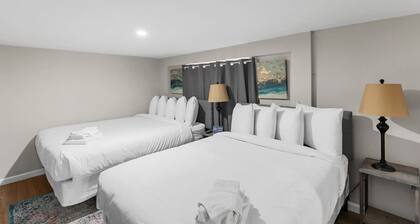 Near Hospital & Dining- Beds on Broadmoor - Unit B