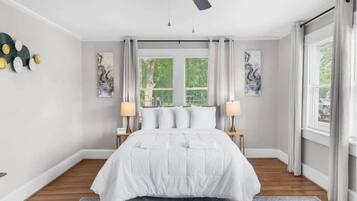 4 bedrooms, iron/ironing board, travel crib, free WiFi