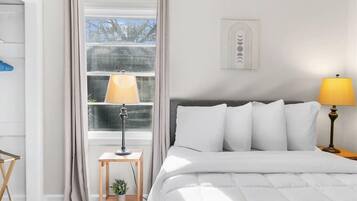 3 makuuhuonetta, silitysrauta/-lauta, vauvan matkasänky, ilmainen Wi-Fi