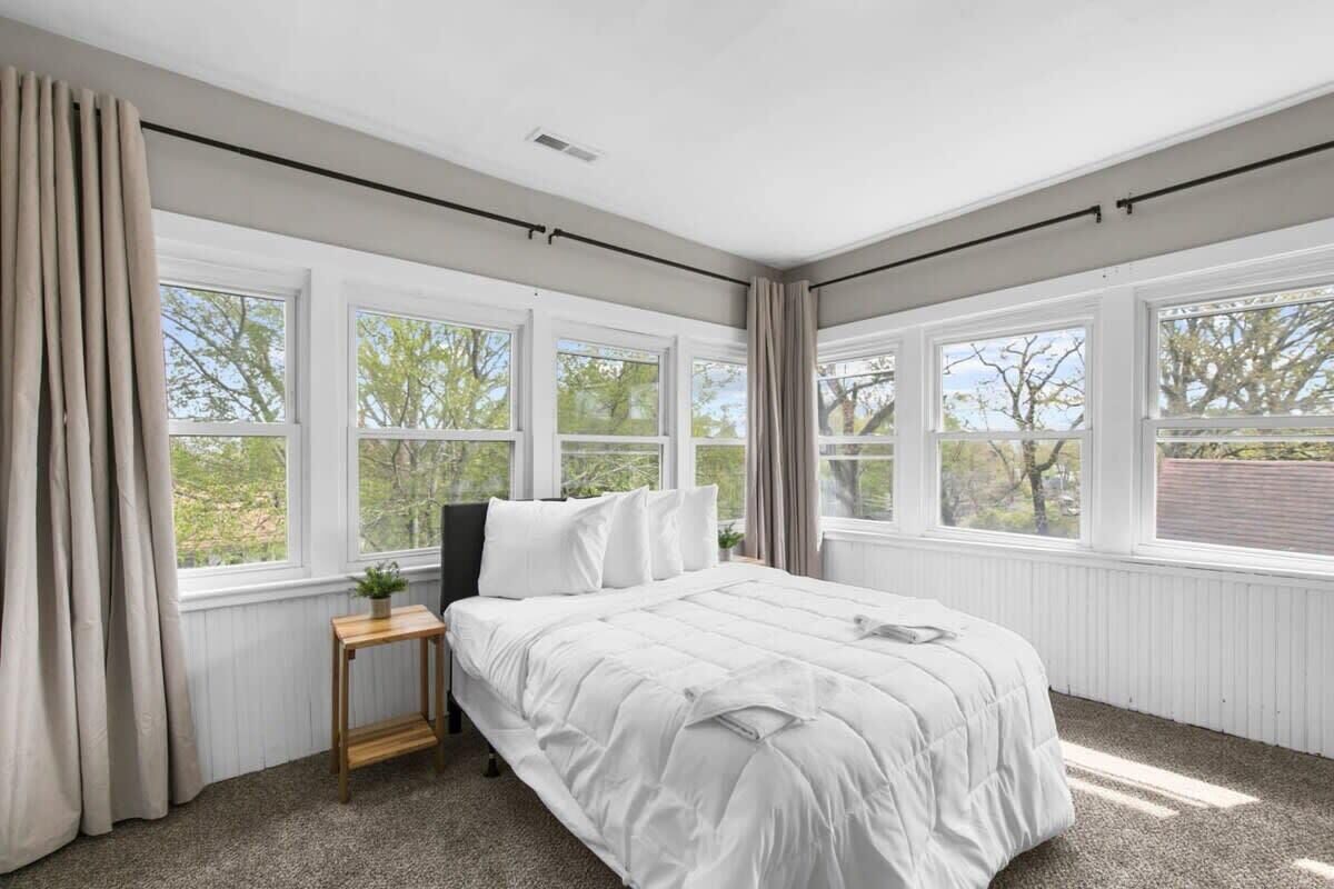 5 camere, ferro/asse da stiro, culla da viaggio, Wi-Fi gratuito