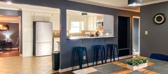 Minutes from Downtown & Arsenal! Cardinal Aerie