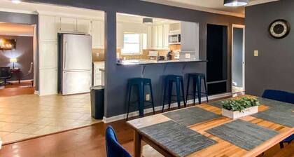 Minutes from Downtown & Arsenal! Cardinal Aerie