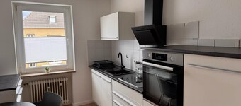 ProStays Apartment - 2 bedrooms, 4 single beds & kitchen in Mönchengladbach