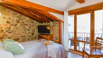 1 chambre, fer et planche Ă repasser, accĂšs Internet, draps fournis