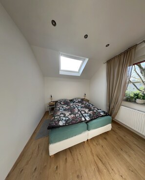 1 chambre, fer et planche à repasser, Wi-Fi gratuit