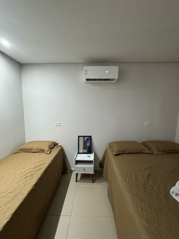 1 habitación, wifi y ropa de cama 