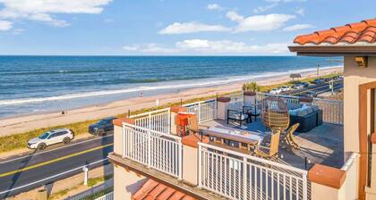 Oceanview Rooftop Patio Overlooking Flagler Beach W Firepit, Game Room, Bikes