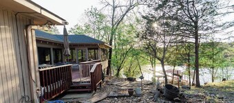 Relax on Lake Balboa!