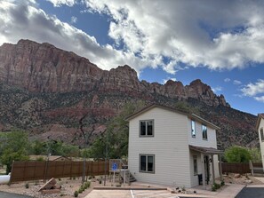 Exterior - Sego Lily Cottage at Zion (Springdale)