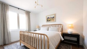 免费 WiFi、床单