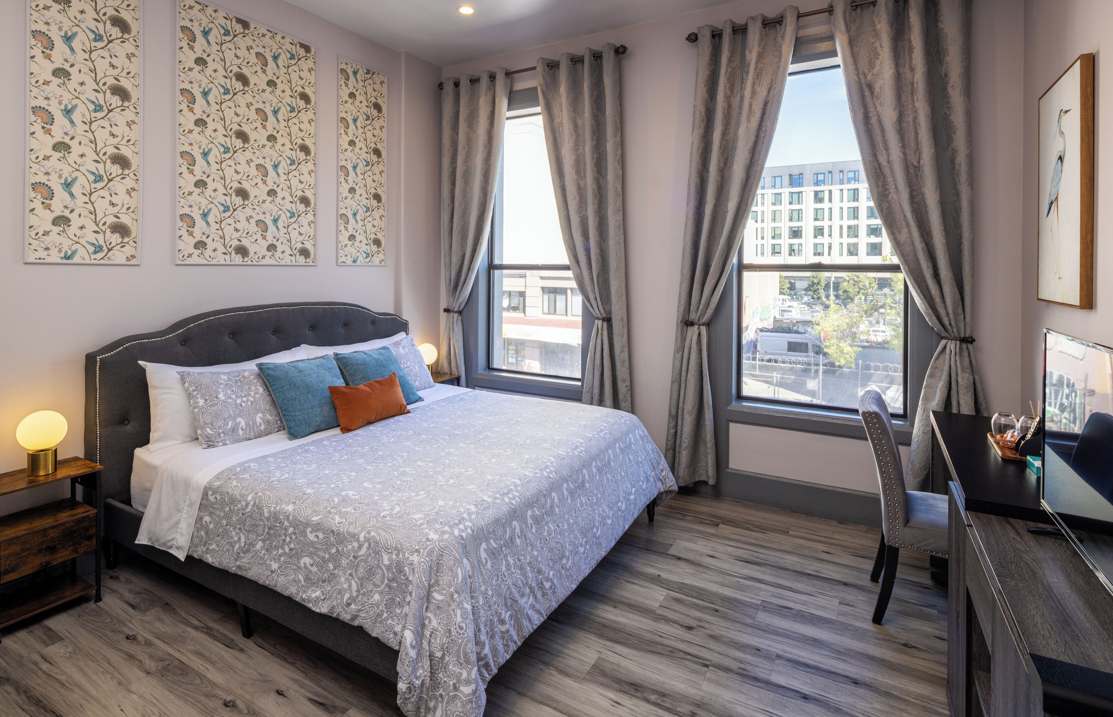 Standard Single Room, 1 King Bed, Non Smoking