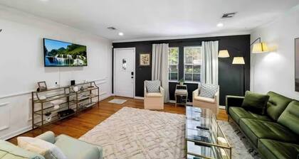 Near Gathering Pl, River Park Trails, Brookside shops