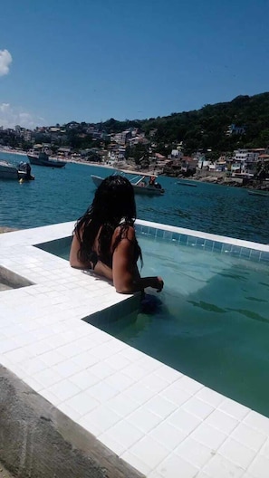 6 outdoor pools - Pousada ilha Bella  (Rio de Janeiro)