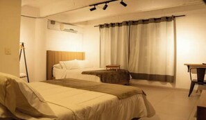 6 Schlafzimmer, Bügeleisen/Bügelbrett, kostenloses WLAN, Bettwäsche