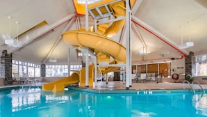 Pool - Mountain Getaway with Free Breakfast (Canmore)