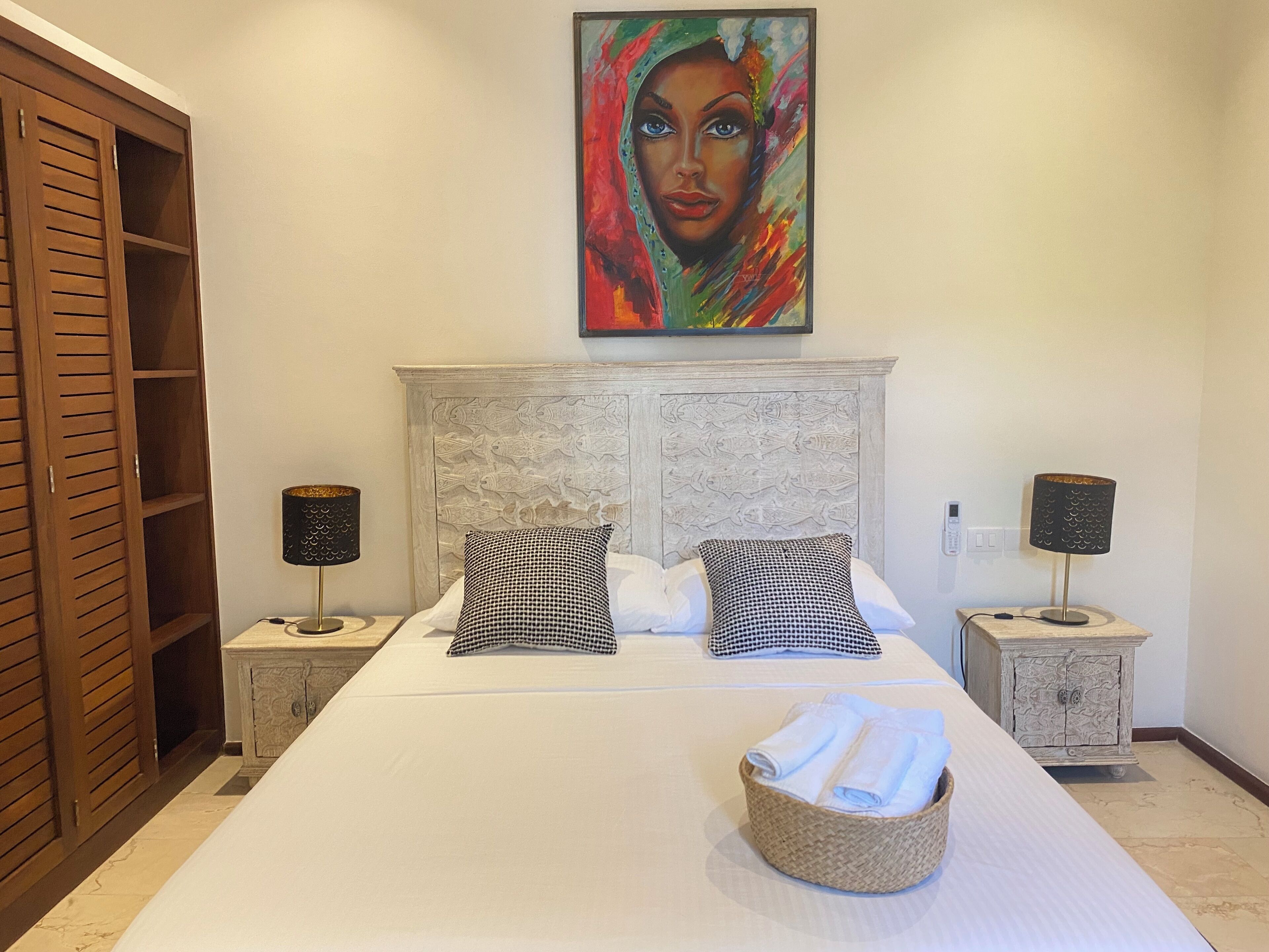 Superior Suite, Kitchen, Pool View | 1 bedroom, Frette Italian sheets, premium bedding, down comforters