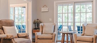 It's like living in a park: Birds, Wildlife, Tall pines the serenity of Nature