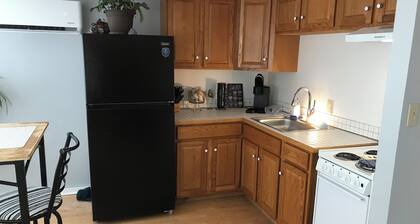 Charming studio in Verona Beach walking distance to Verona Beach State Park.