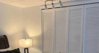 Charming studio in Verona Beach walking distance to Verona Beach State Park.