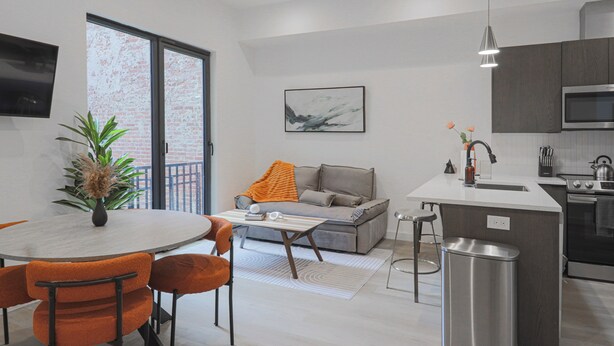 Interior - Unit 4: Studio / Queen+Sofa Bed|DC Convention Centre (Washington)