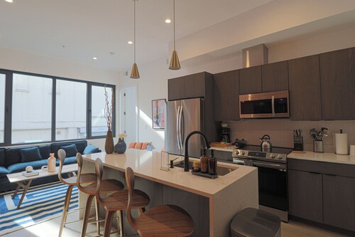 Unit 7: Spacious 3BR+Sofa bed | Sleeps 10