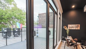 Interior - Unit 8: Spacious 2BR Penthouse  Sleeps 8 (Washington)