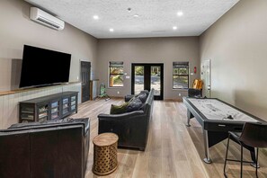 Imagen sin descripción, 5 de 47, botón