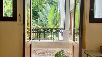 Superior Studio, Pool View | In-room safe, iron/ironing board, free WiFi