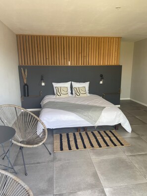 7 chambres, lit parapluie, Wi-Fi, draps fournis