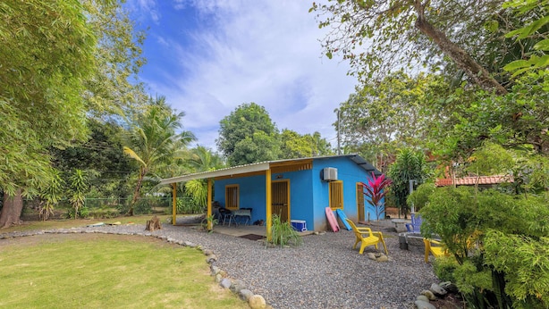 Unclassified image, 1 of 31, button - Chill Surf Getaway, 1 Min Walk to the Beach (Parrita)
