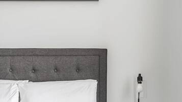 2 Schlafzimmer, Schreibtisch, Bügeleisen/Bügelbrett, kostenloses WLAN