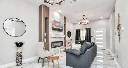 Houston's Marble Gem Near NRG, & Medical Center