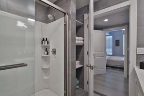 تجهيزات دش، مجففات شعر